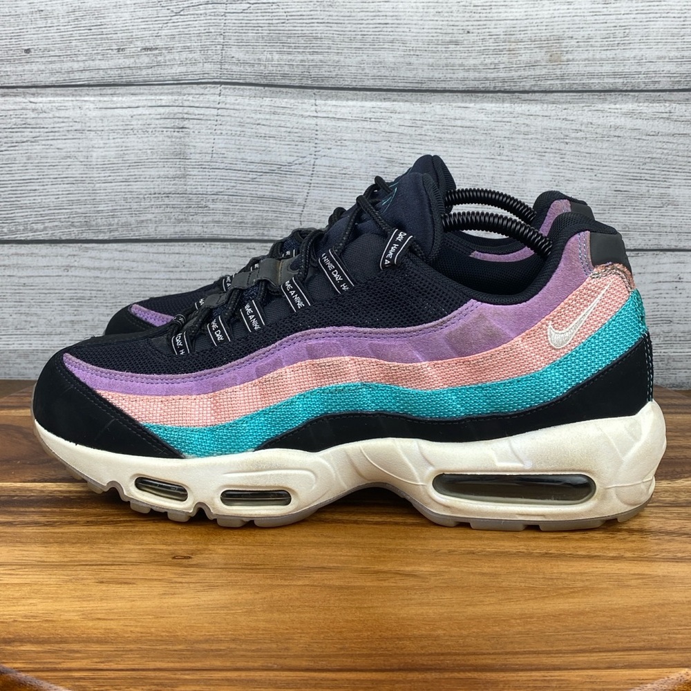 Nike Air Max 95 Have a Nike Day Sneaker BQ9131-001 Men’s Shoe Size 10